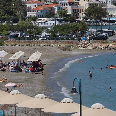 Mamma Mia Hotel Skopelos Town Exterior photo