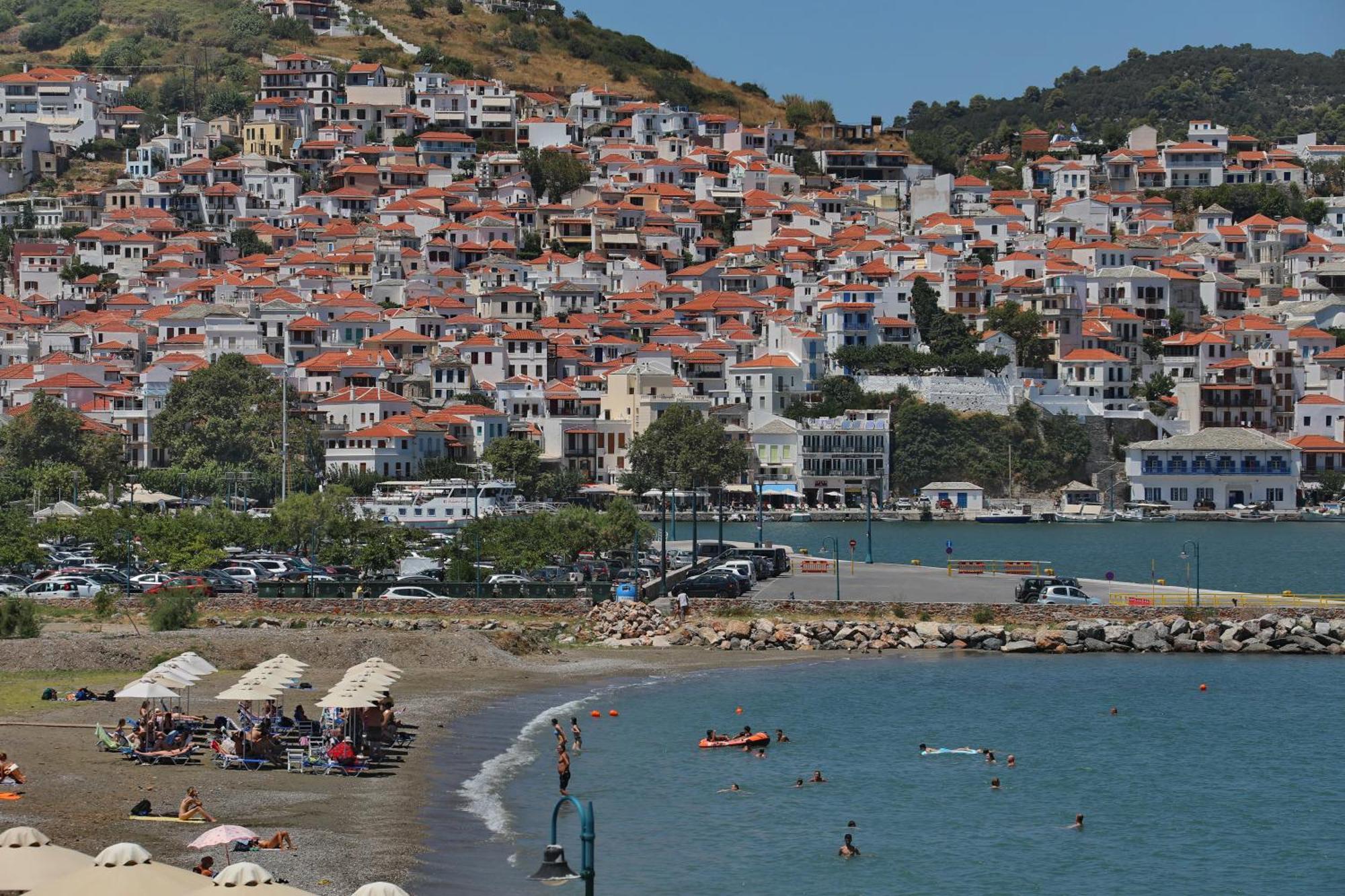 Mamma Mia Hotel Skopelos Town Exterior photo