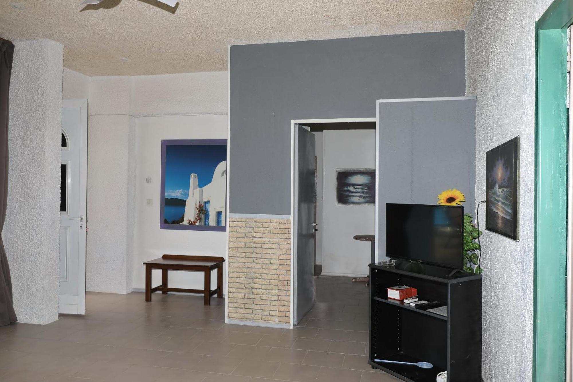 Mamma Mia Hotel Skopelos Town Exterior photo
